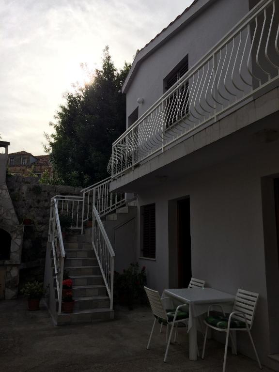Apartments by the sea Zaton Veliki — photo 1