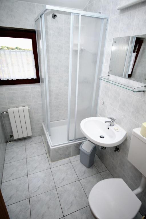 Triple Room Gornje selo 5170e photo 3