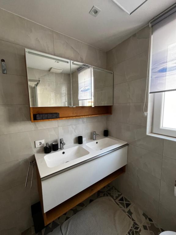 Soho Beach - DeLuxe Apartment photo 3