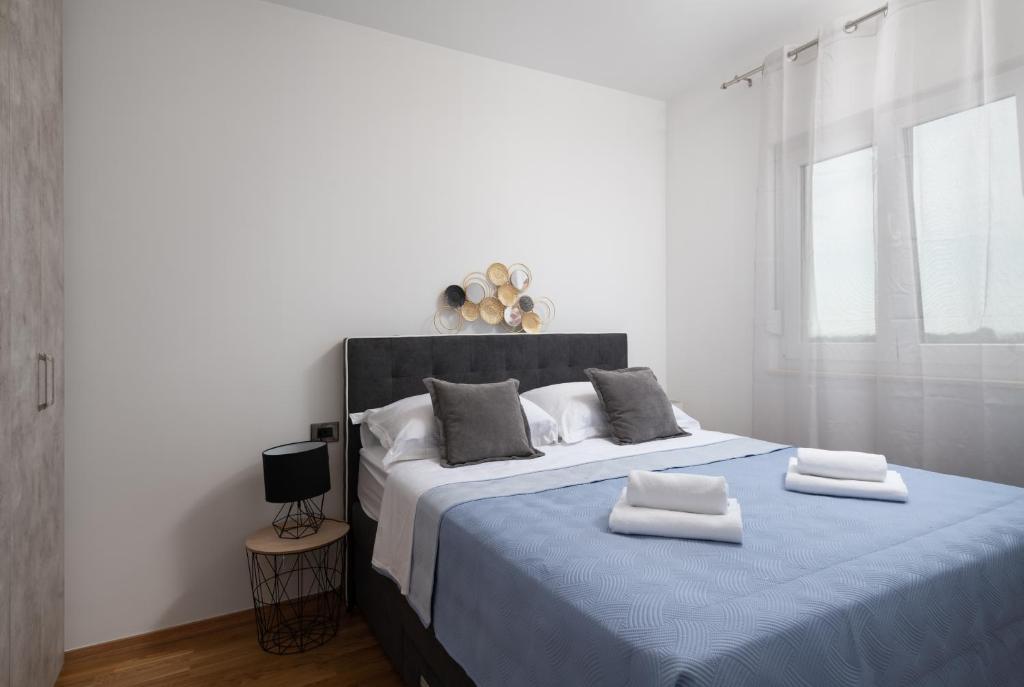 Zara Sunset Apartment photo 2