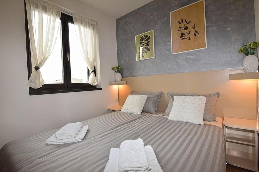Sole Pula Apartman-near beach photo 2