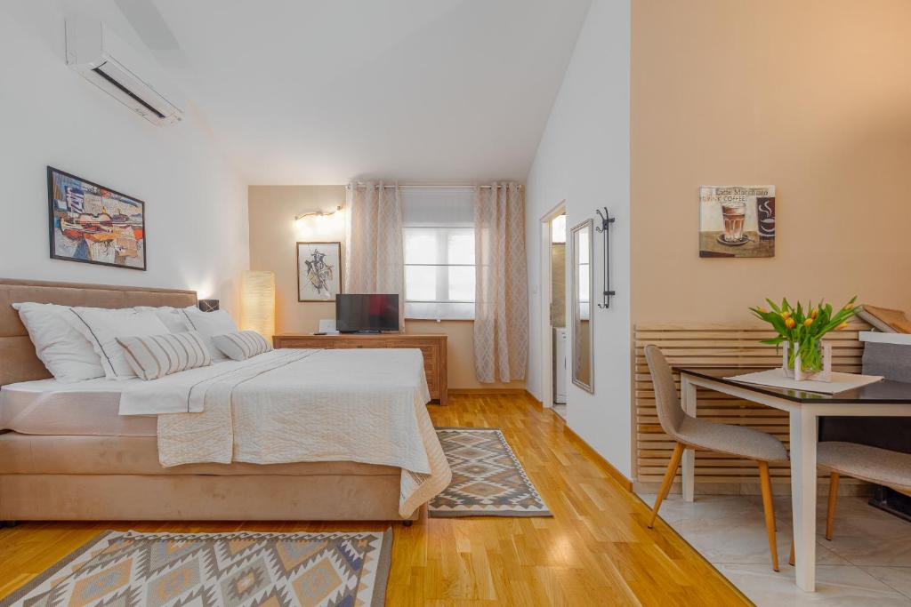 Studio apartment Little Paradise — photo 1