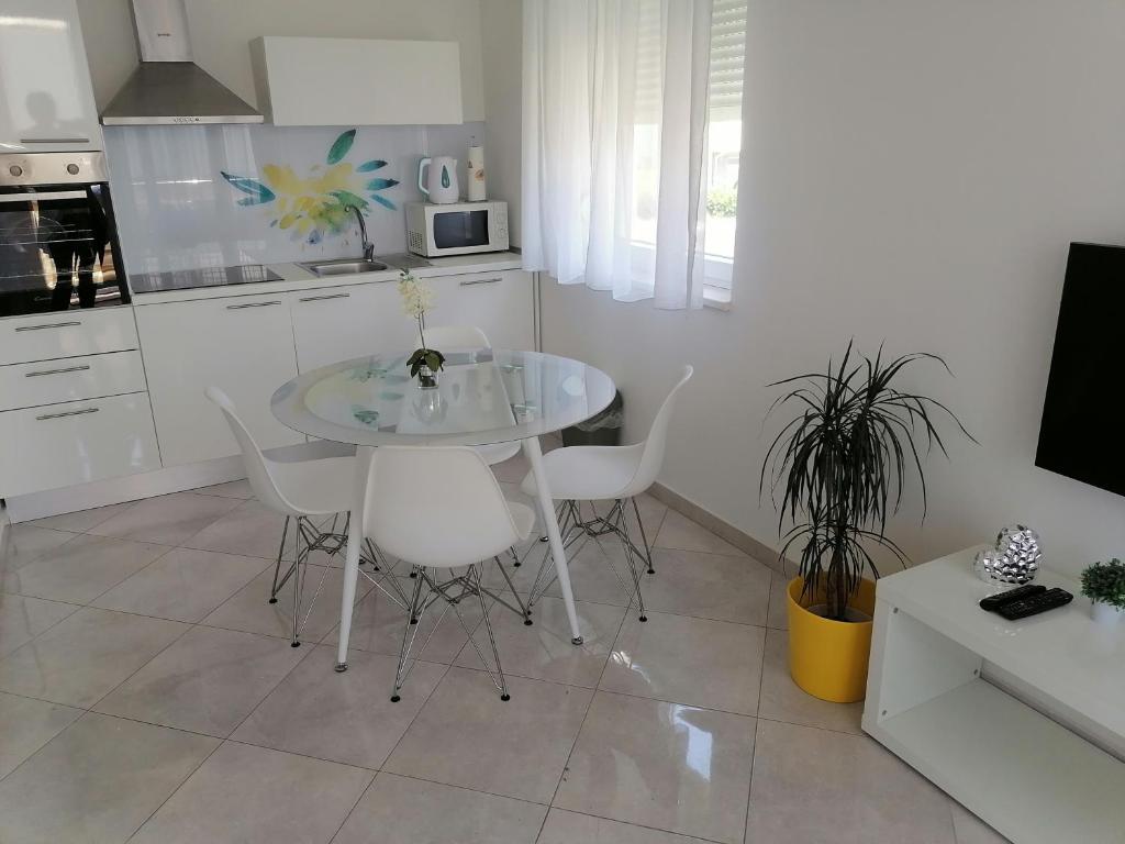 Sweet Apartments photo 3