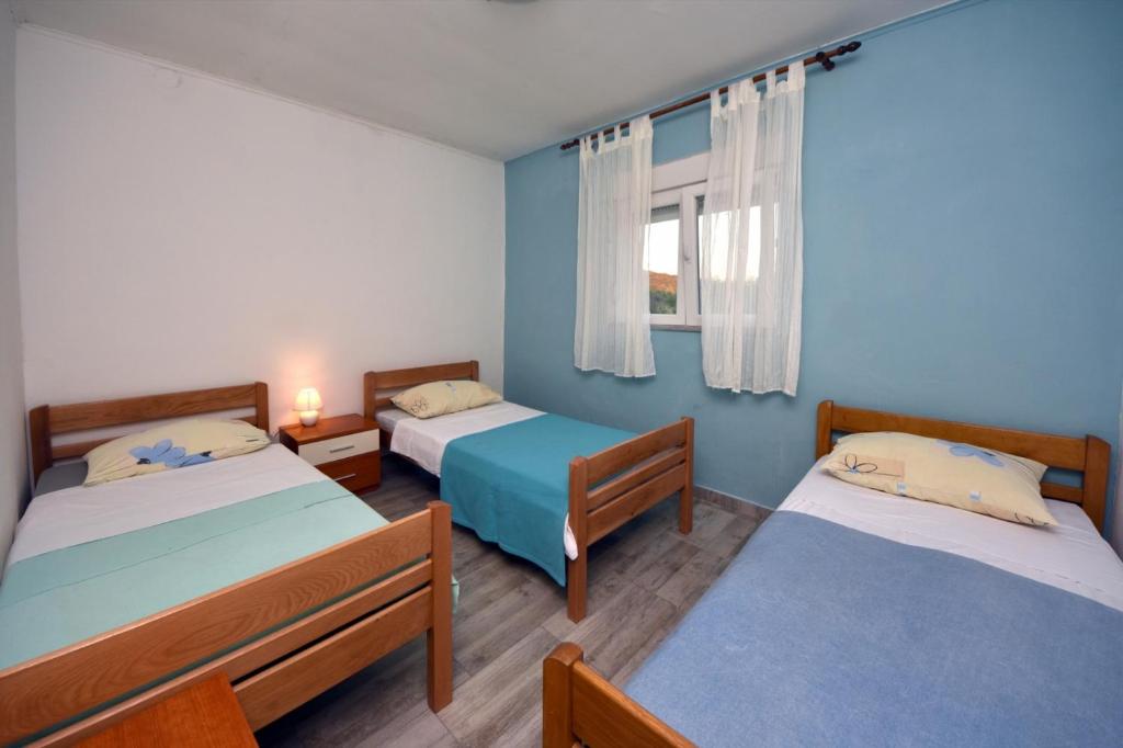 Robinson home in Pašman with Seaview photo 2