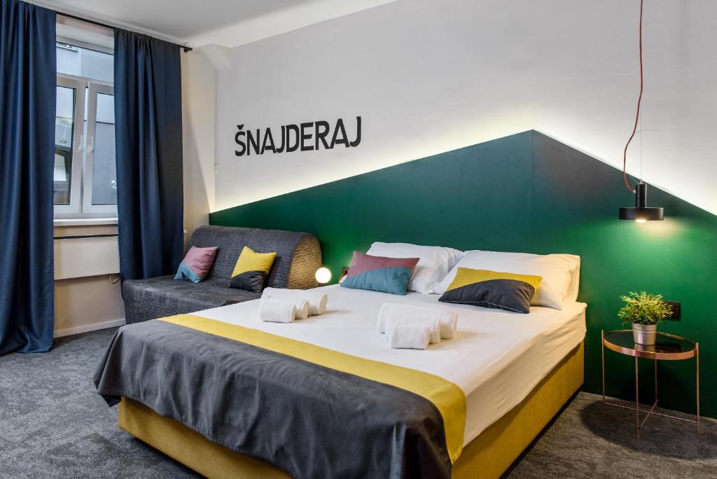 Stay Swanky Hostel — photo 1