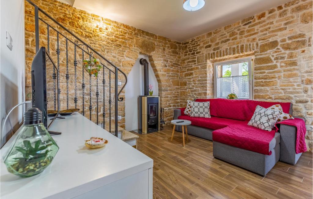 Amazing Home In Filipana photo 3