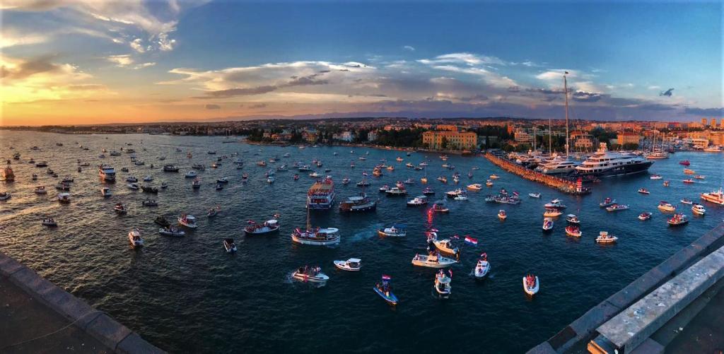 Divinity's Reach - The upper city Zadar photo 3