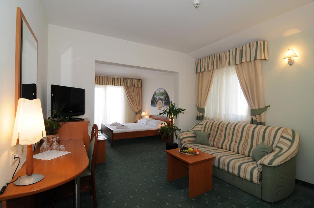 Hotel Rosina photo 2