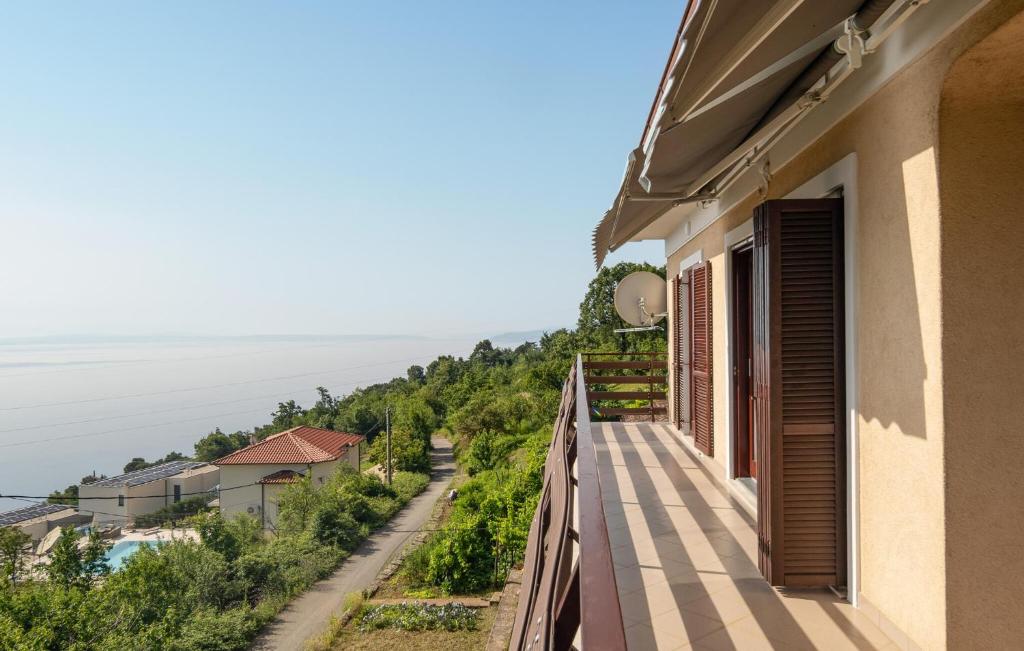 Amazing Apartment In Kolavici With House Sea View photo 3