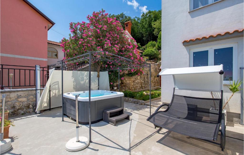 Cozy Apartment In Moscenicka Draga photo 2
