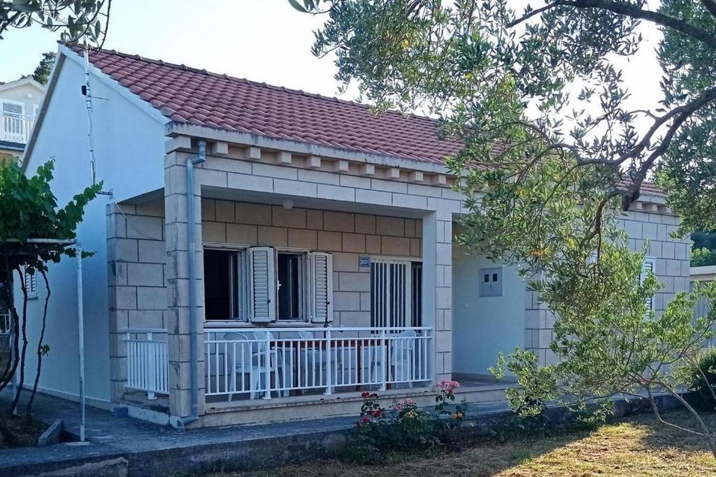 Seaside holiday house Lumbarda - Korcula - 21202 — photo 1