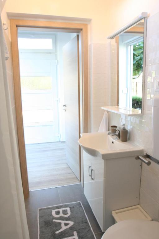 Tiana Apartment photo 3