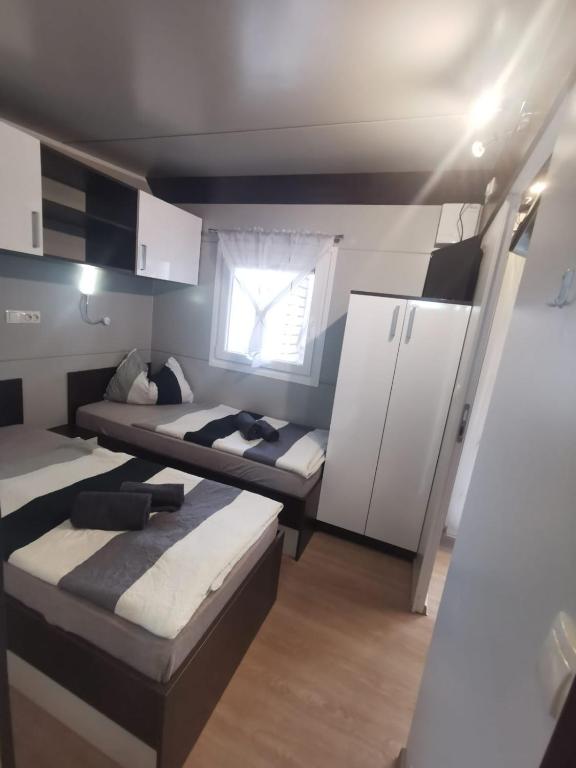 Mobilehome Mali No 2 photo 2