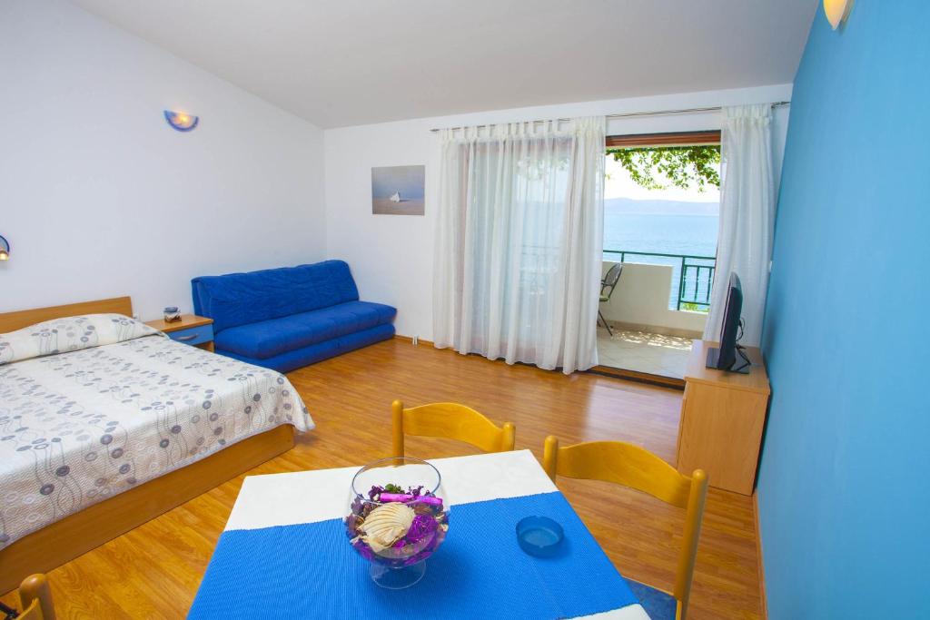 Apartments by the sea Podgora photo 2