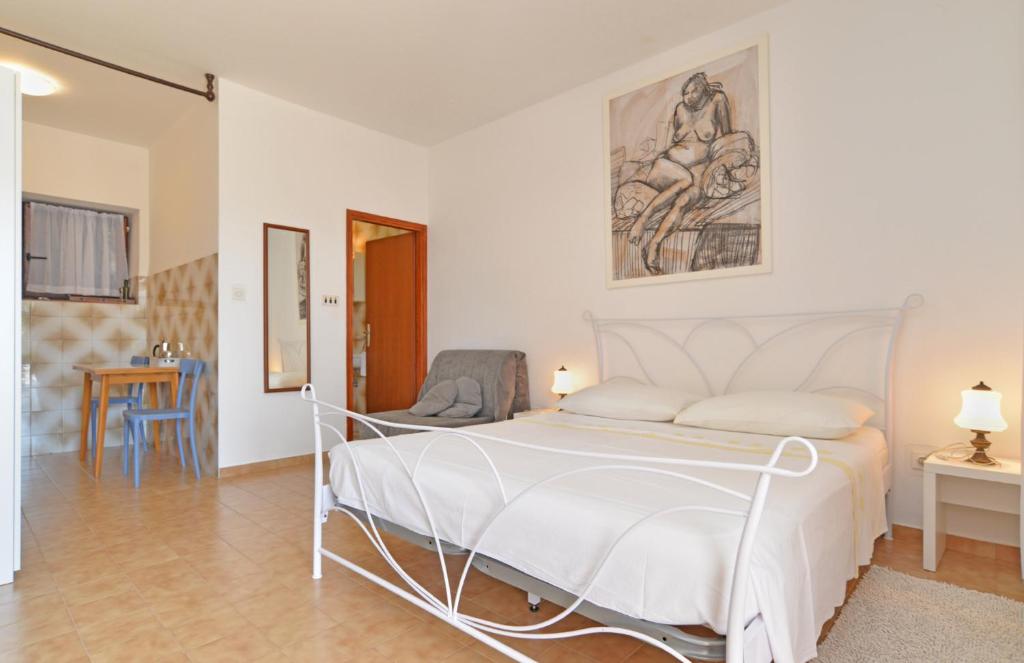 Studio Snjezana 1747 photo 2