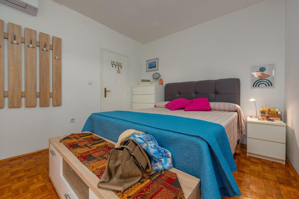 Apartment Marea Seaview 2026 with elevator Free Parking Self Check in photo 2