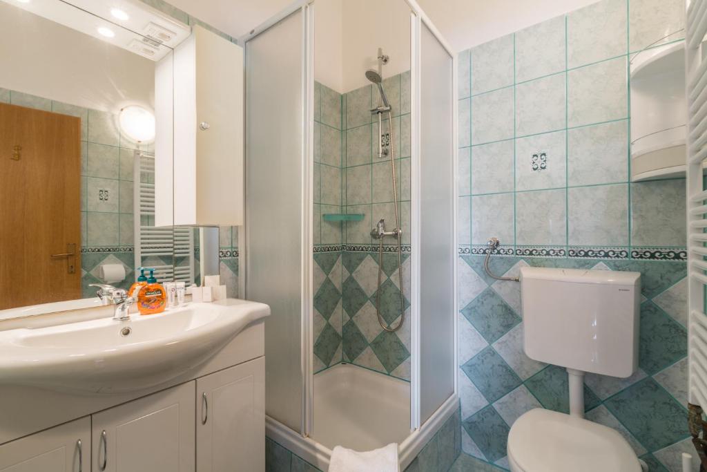 Studio Apartmani Marcela photo 3