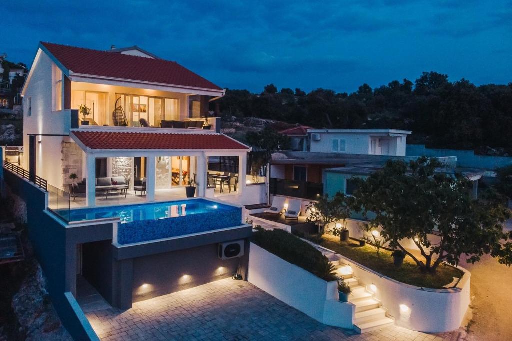 Seaside luxury villa with a swimming pool Razanj — photo 1
