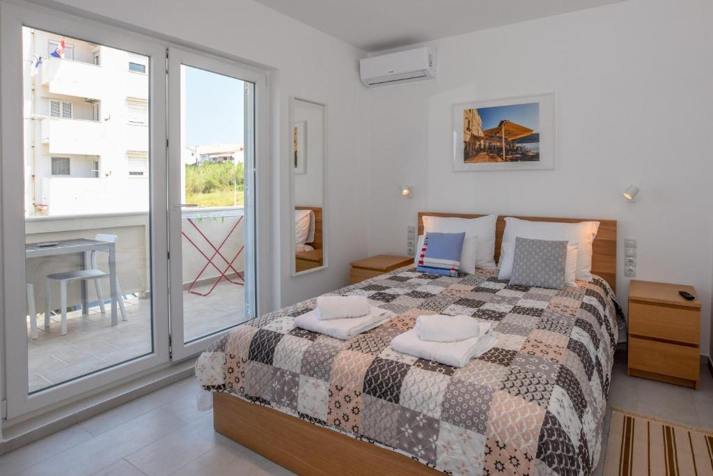 Villa Magena - Modern Apartments in Pag Center photo 2