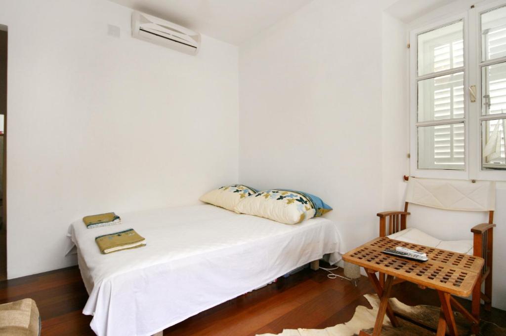 Apartments by the sea Punat photo 2