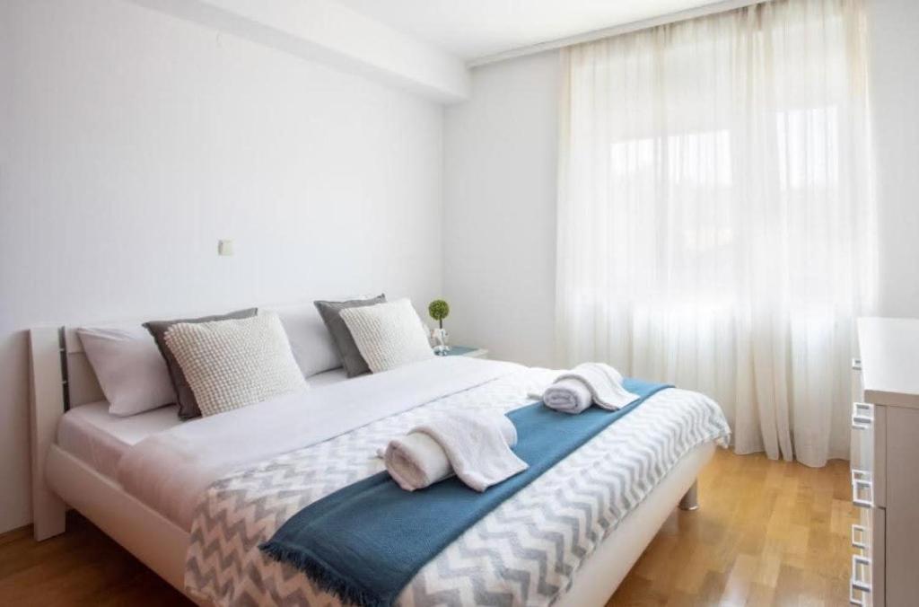 Tesla Apartment URBAN STAY photo 2