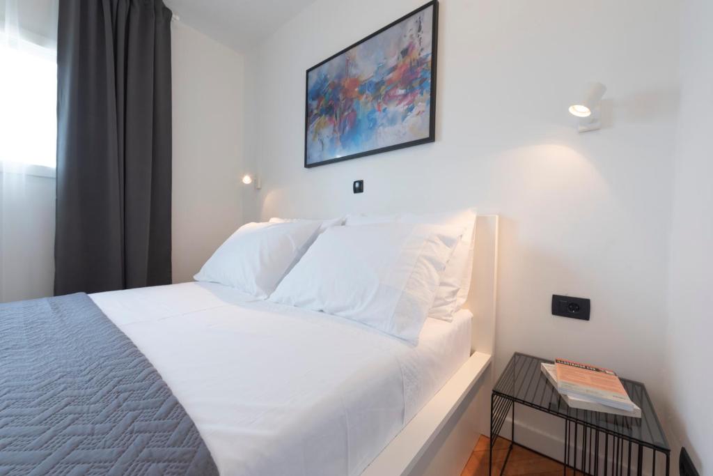 Sky Apartment photo 2