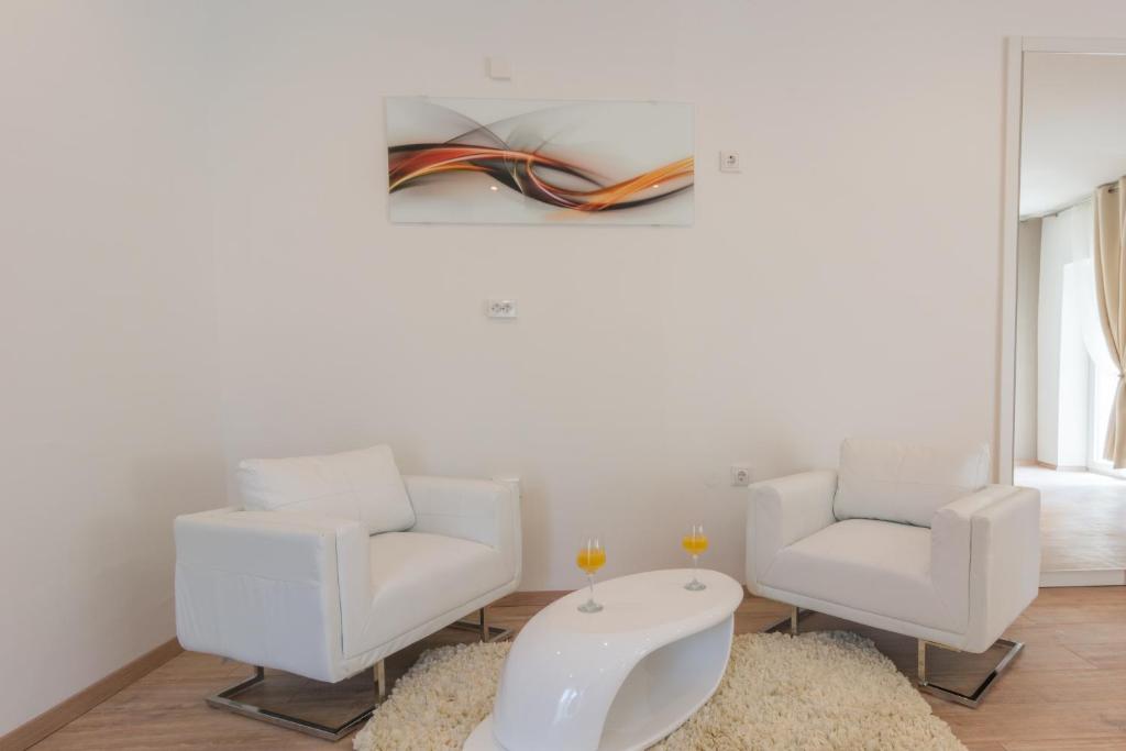 Rooms Sea & Sun with private parking photo 3