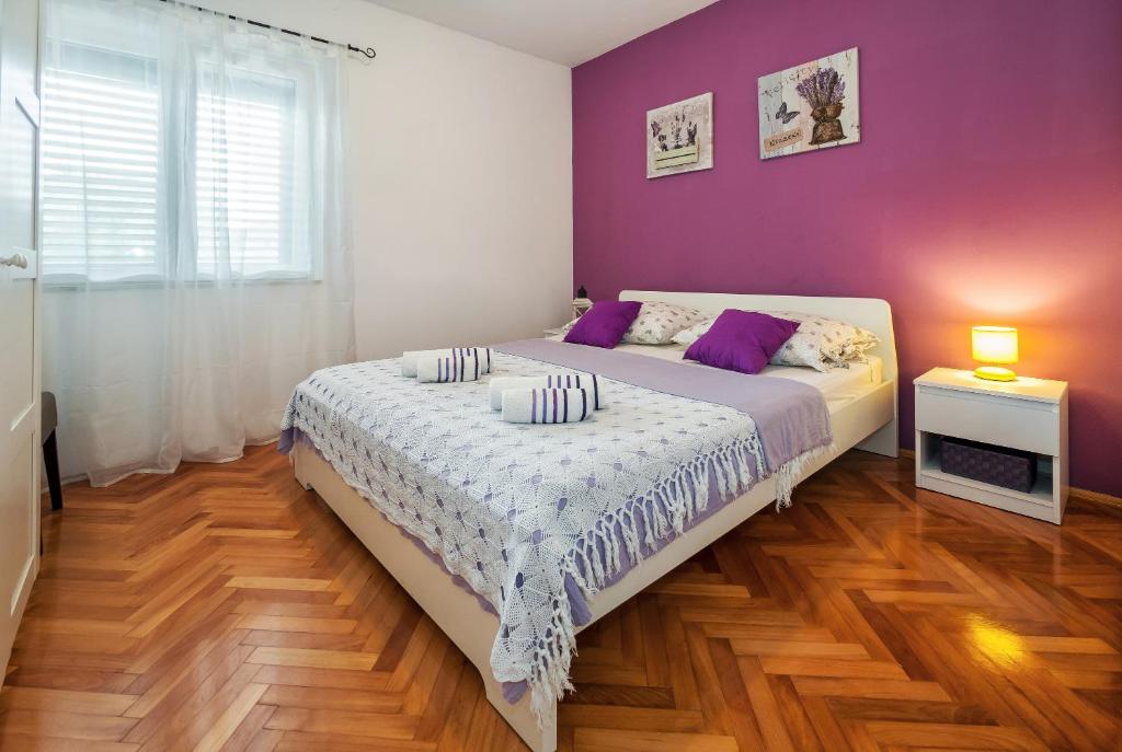 Sunny Apartments photo 2
