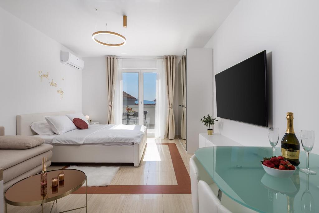 Luxury Studio Apartment Honeymoon photo 2