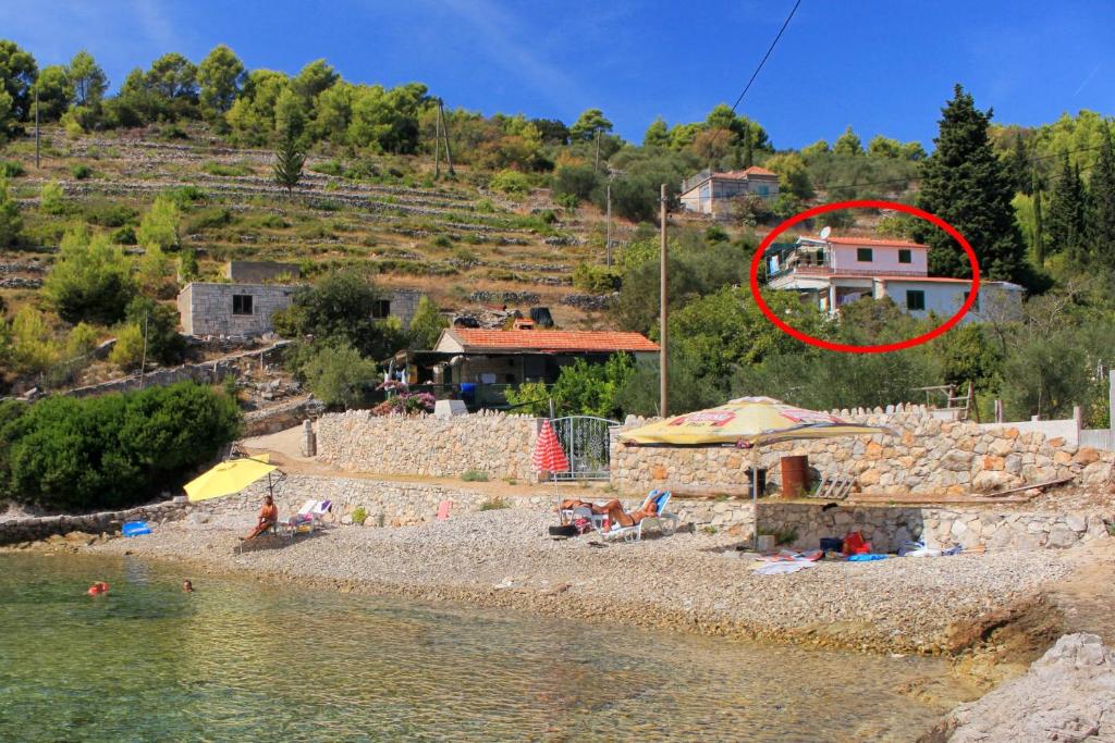 Apartments by the sea Cove Mikulina Luka — photo 1