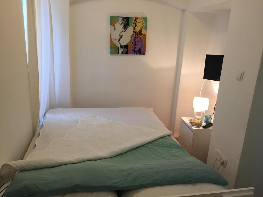 Apartments with WiFi Zagreb - 14623 photo 2