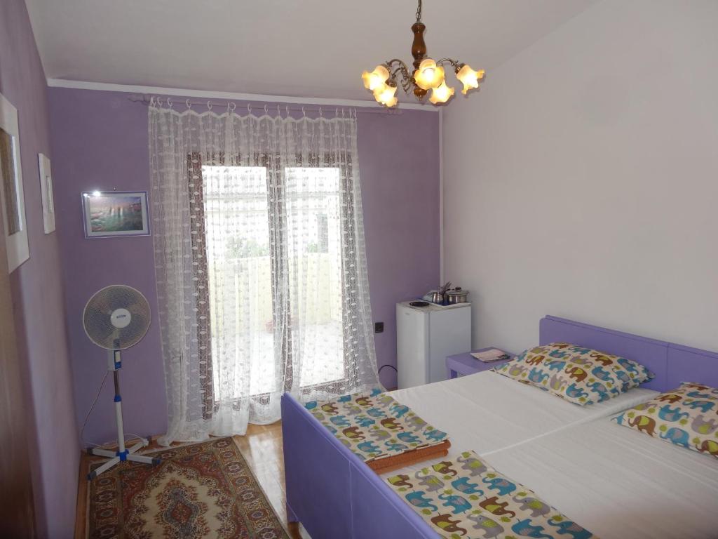 Romantic room Vir photo 2
