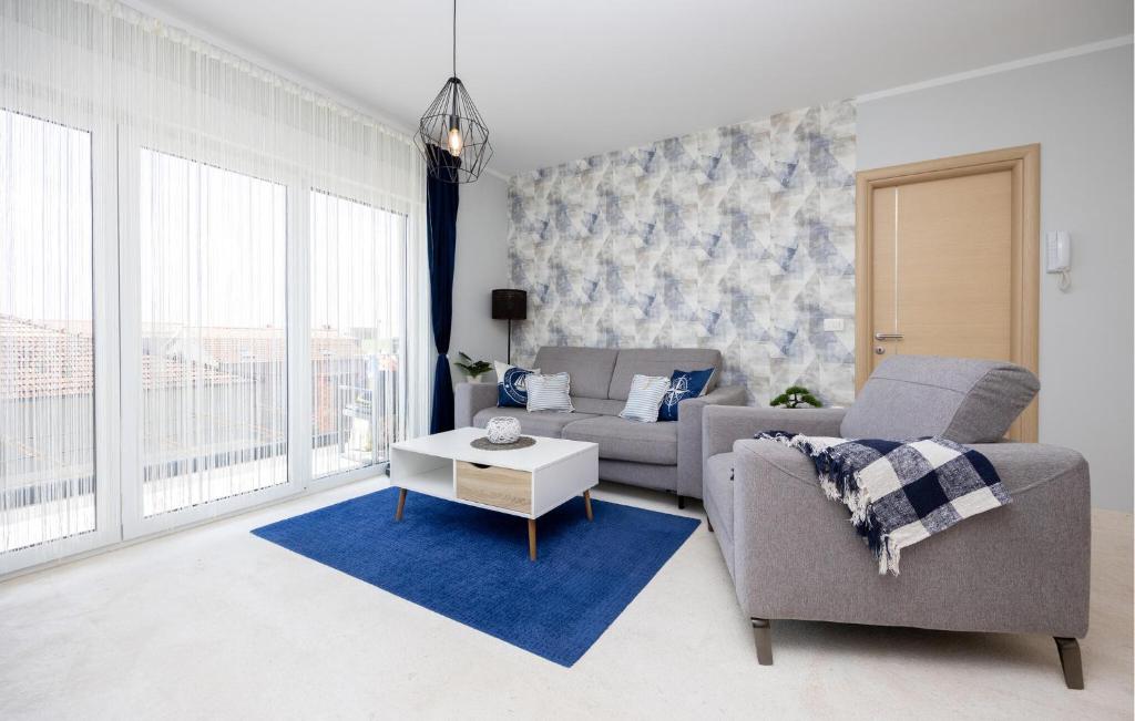 Nice Apartment In Seget Donji photo 3
