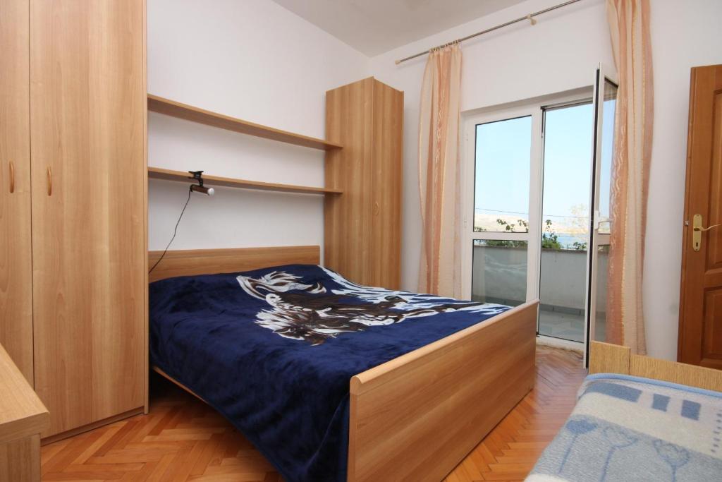 Apartments by the sea Metajna photo 2