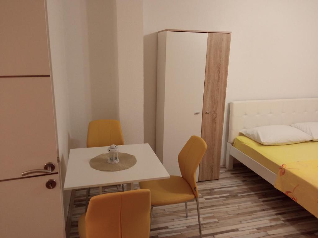 Studio apartman Matković photo 2