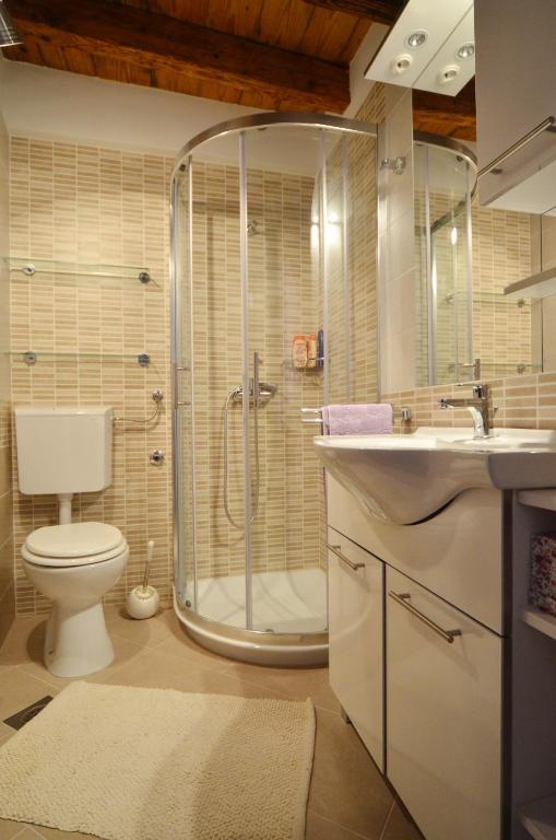 Romantic studios photo 3