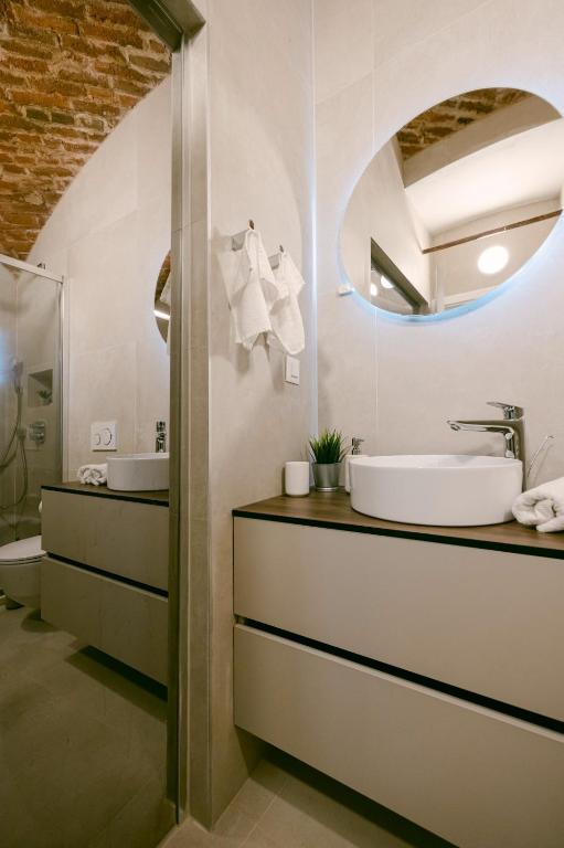 Brick Studio Apartment Tkalča photo 3