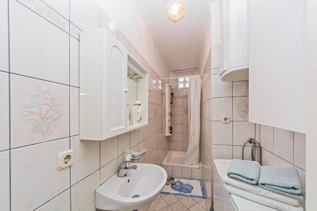 Studio apartment Agava with terrace near Old Town photo 3