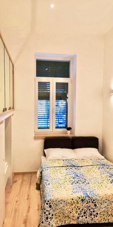 Studio Apt Orchard on Rokova St - 5 min Walk to the Old Town of Split photo 2