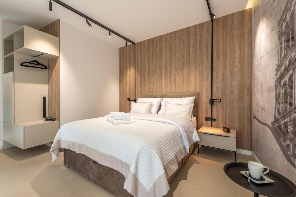 Teuta Garden Luxury Room photo 2