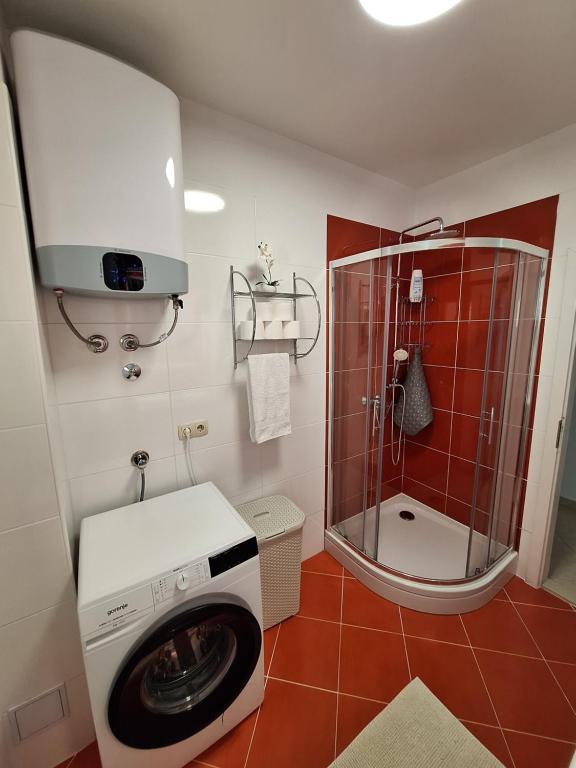 Sea Stone Apartment photo 3
