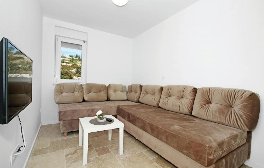 Three-Bedroom Apartment In Sibenik photo 3