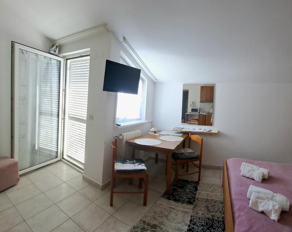 Studio apartman Olivera photo 3
