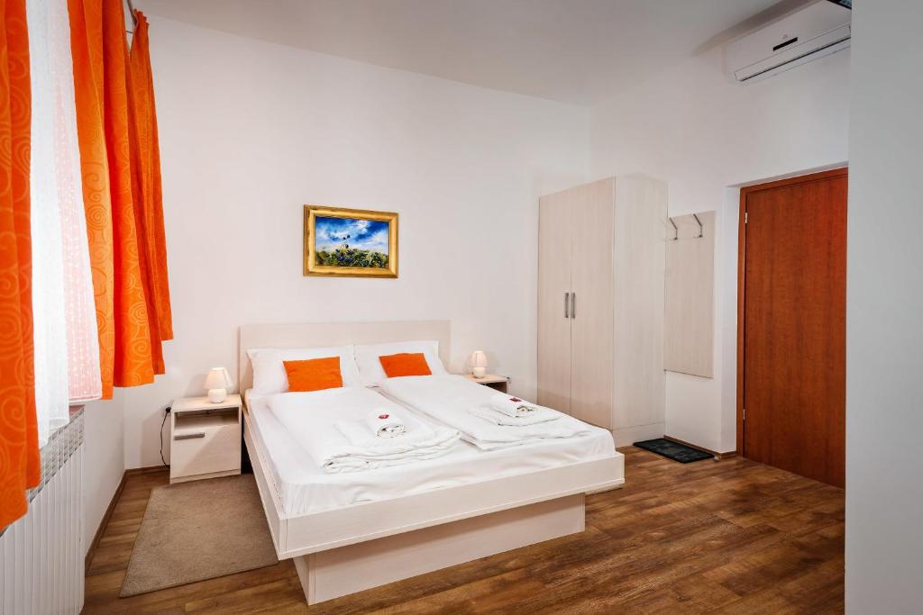 Rooms Lidija — photo 1
