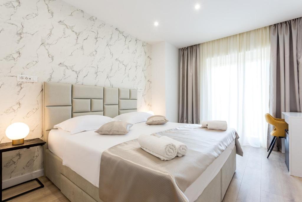 Shine of Life Luxury Rooms photo 2