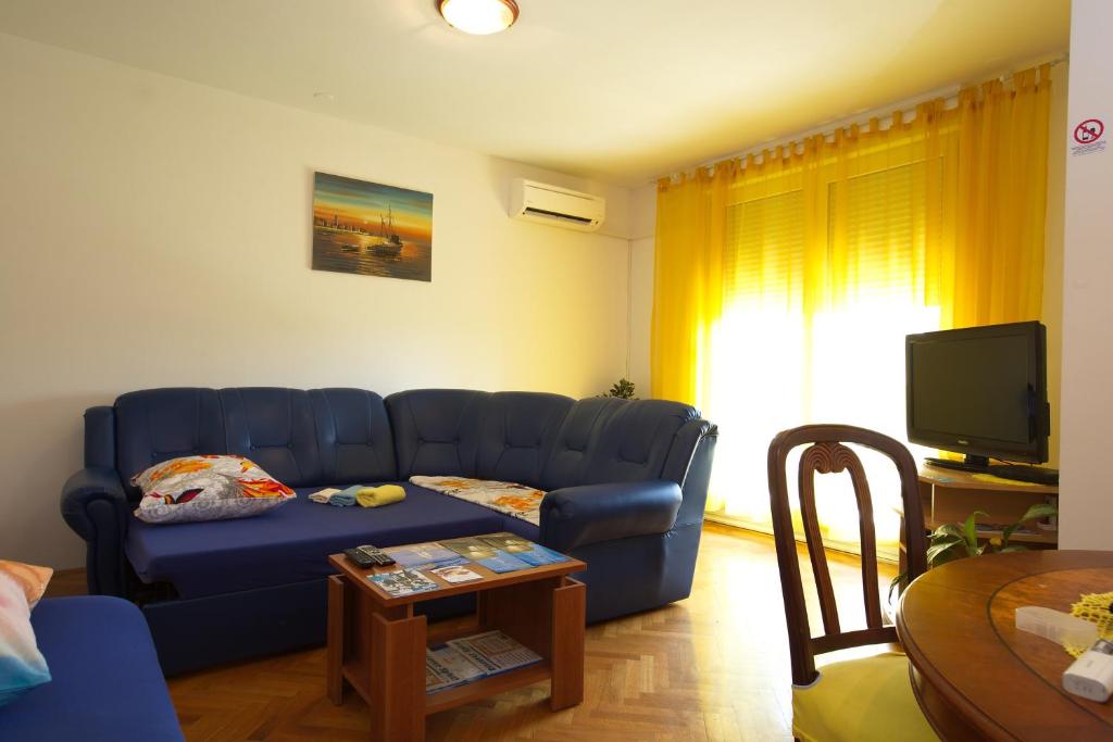 Apartments with WiFi Split - 11694 photo 3