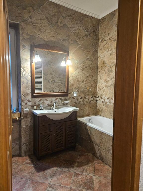 Saint George Apartment photo 3