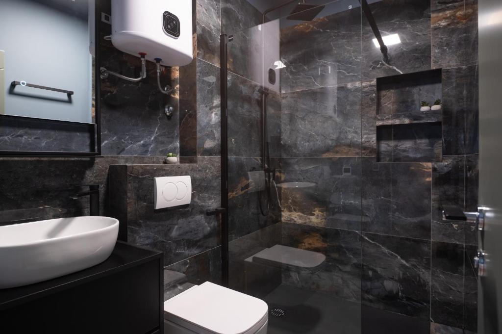 Studio & Rooms Torine photo 3