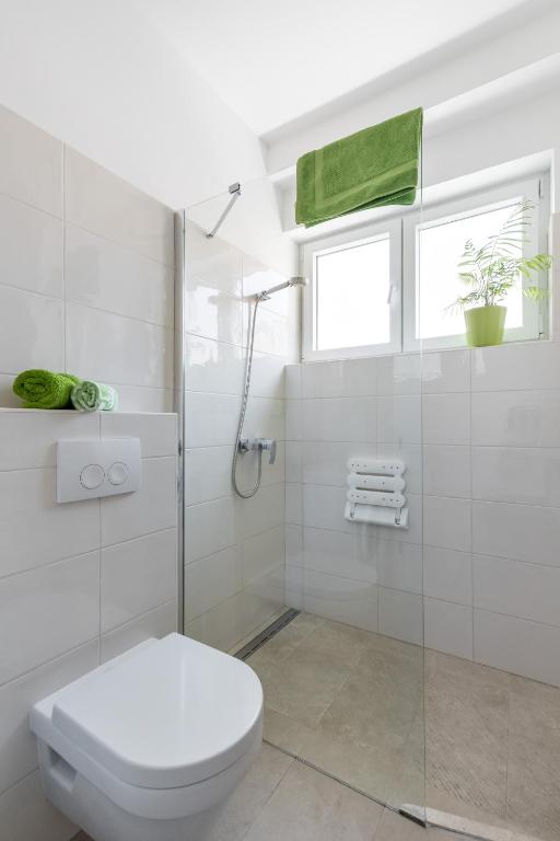 Canarino Apartment - 5 min walk to Old Town photo 3