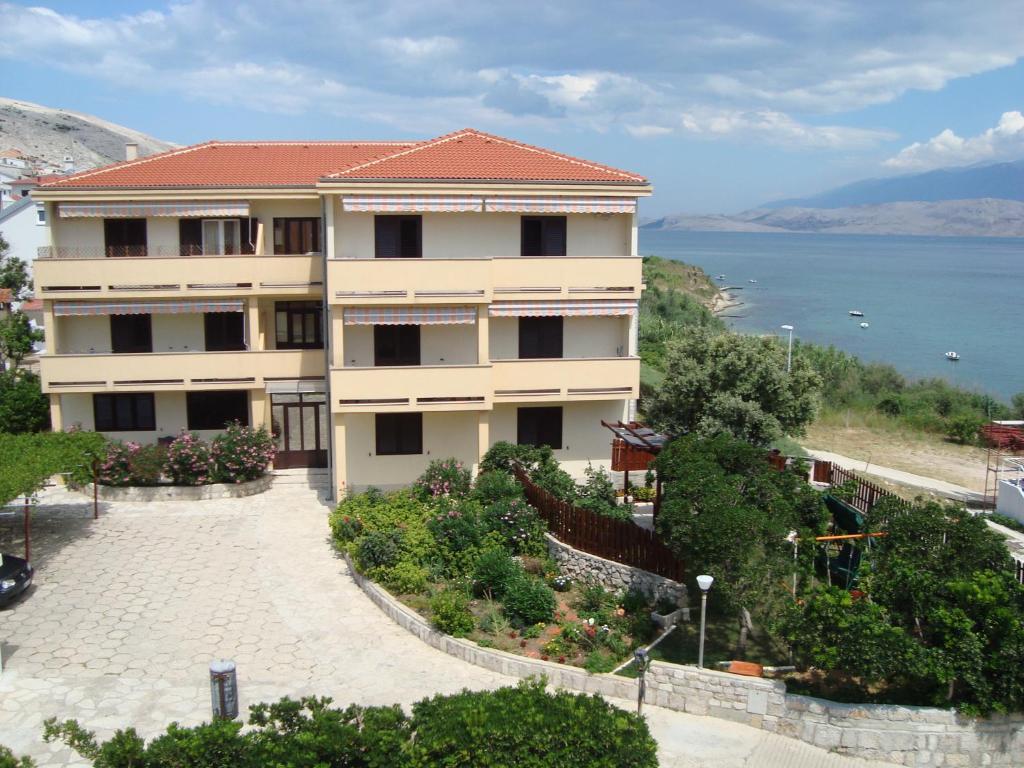 Rooms Villa Andreja — photo 1